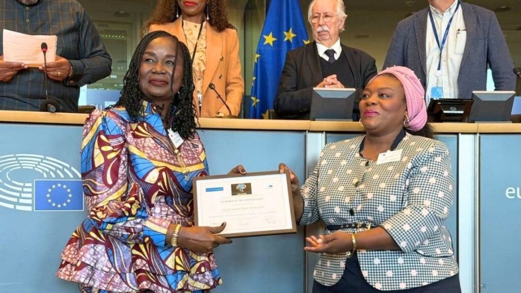Vicky Katumwa Mukalay, distinguée à Bruxelles pour son leadership féminin